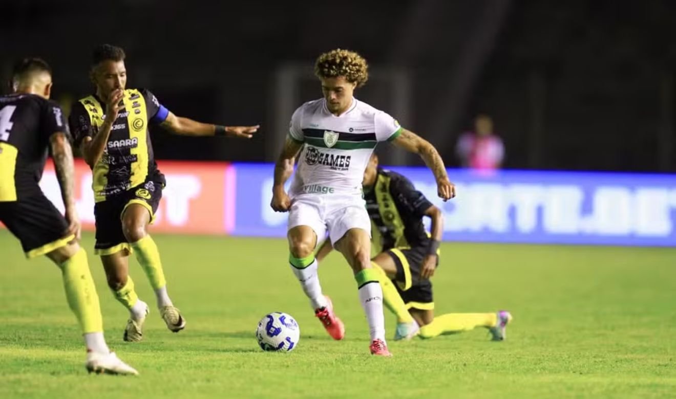 Vasco aceita proposta de clube português por Figueiredo; América-MG precisa aprovar