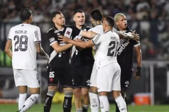 Vasco e Botafogo empatam em São Januário na ida das quartas da Copa do Brasil