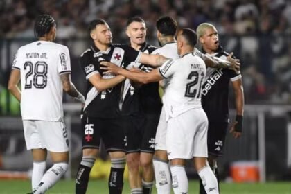 Vasco e Botafogo empatam em São Januário na ida das quartas da Copa do Brasil